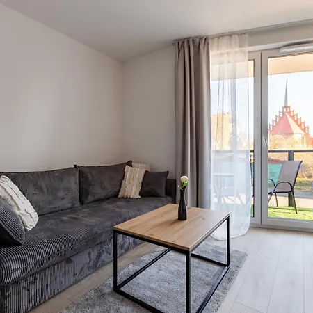 Mostek Riverside Calm By Bookinghost *