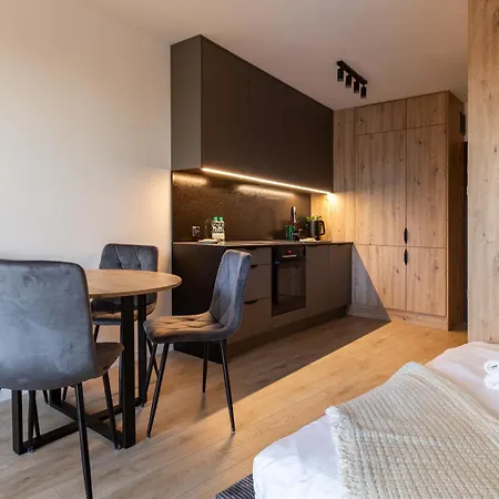 Mostek Riverside Calm By Bookinghost * Gdańsk